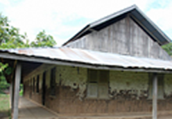 カンボジアに小学校の校舎