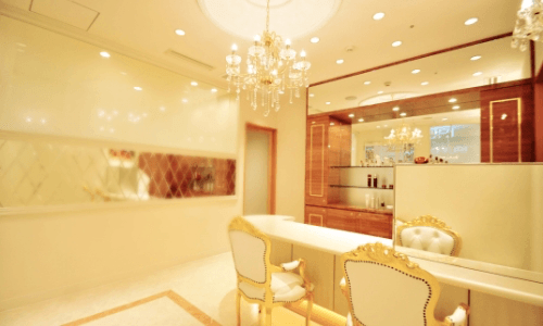 府中店の店内